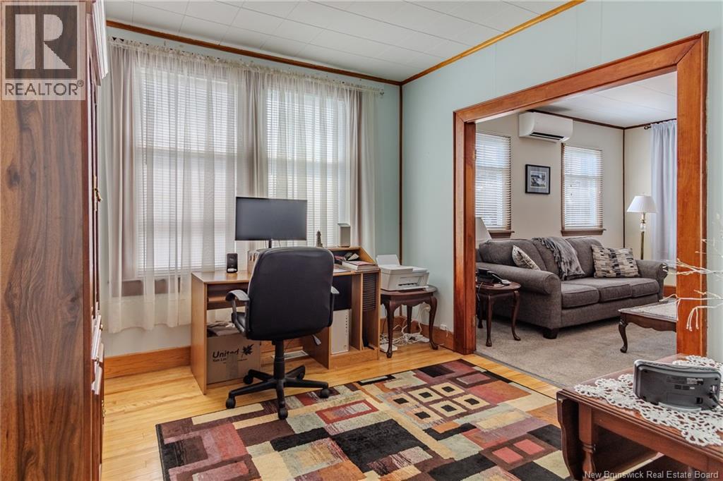 747 Beaconsfield Avenue, Saint John, New Brunswick  E2M 2K6 - Photo 17 - NB124317