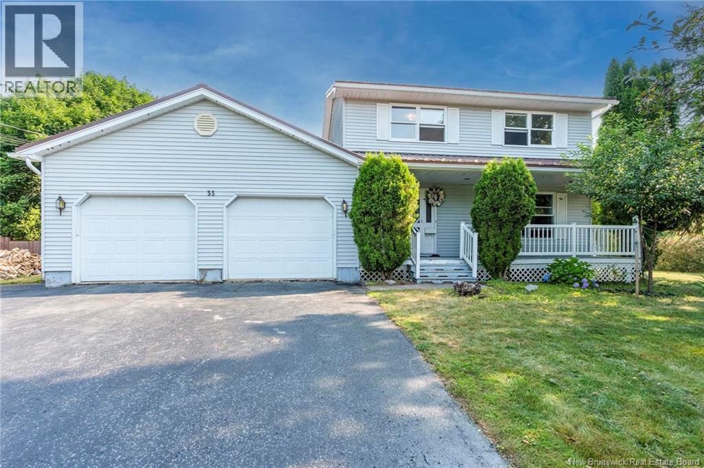 35 Robinson, Rothesay, New Brunswick