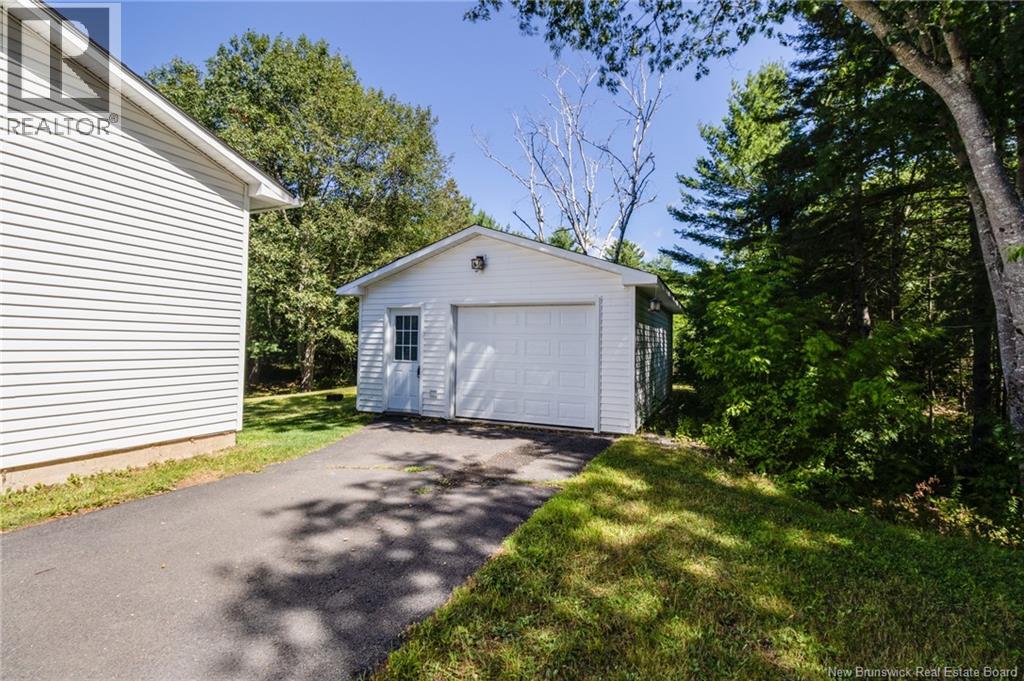 277 Sunbury Drive, Fredericton Junction, New Brunswick  E5L 1S5 - Photo 5 - NB125073