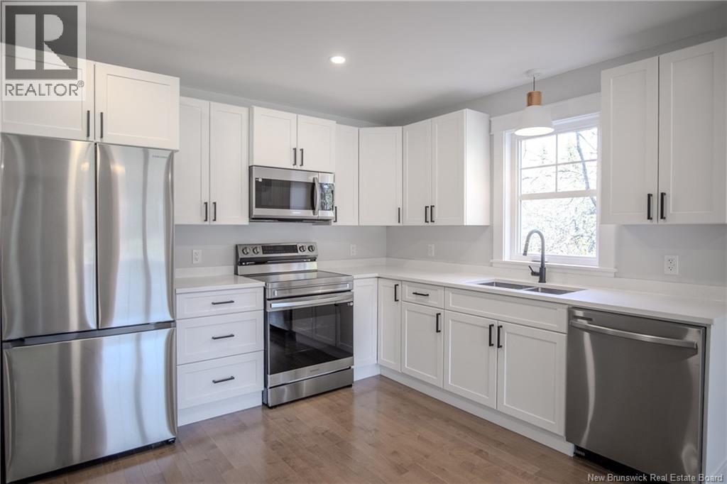 331 Hampton Road, Quispamsis, New Brunswick E2E 4T1 - Photo 11 - NB125180