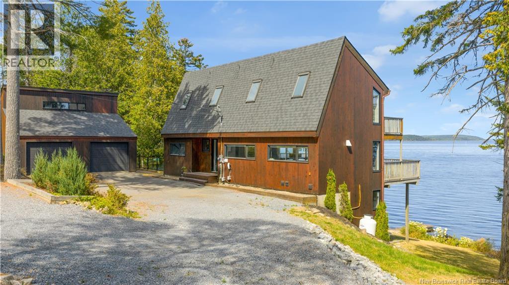 91 Woodside Drive, Saint John, New Brunswick