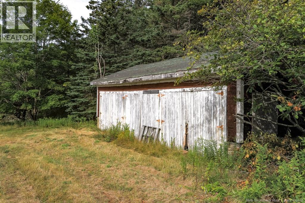 841 Main Street, Beaver Harbour, New Brunswick  E5H 1K3 - Photo 11 - NB125324