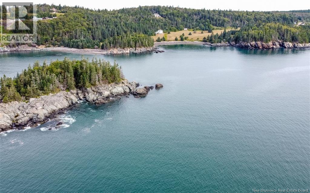 841 Main Street, Beaver Harbour, New Brunswick  E5H 1K3 - Photo 3 - NB125324