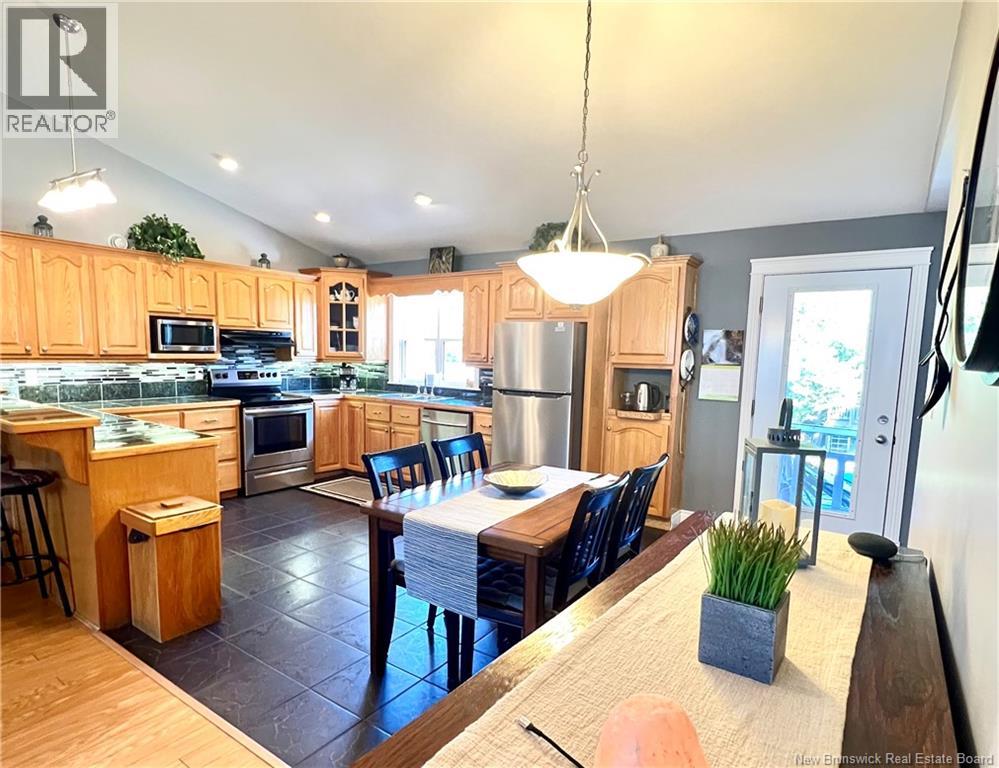 44 Laura Drive, Quispamsis, New Brunswick  E2E 6B4 - Photo 5 - NB125411
