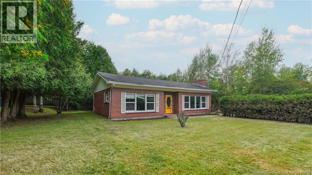 19 Frances Avenue, Rothesay, New Brunswick  E2E 1W7 - Photo 3 - NB125747