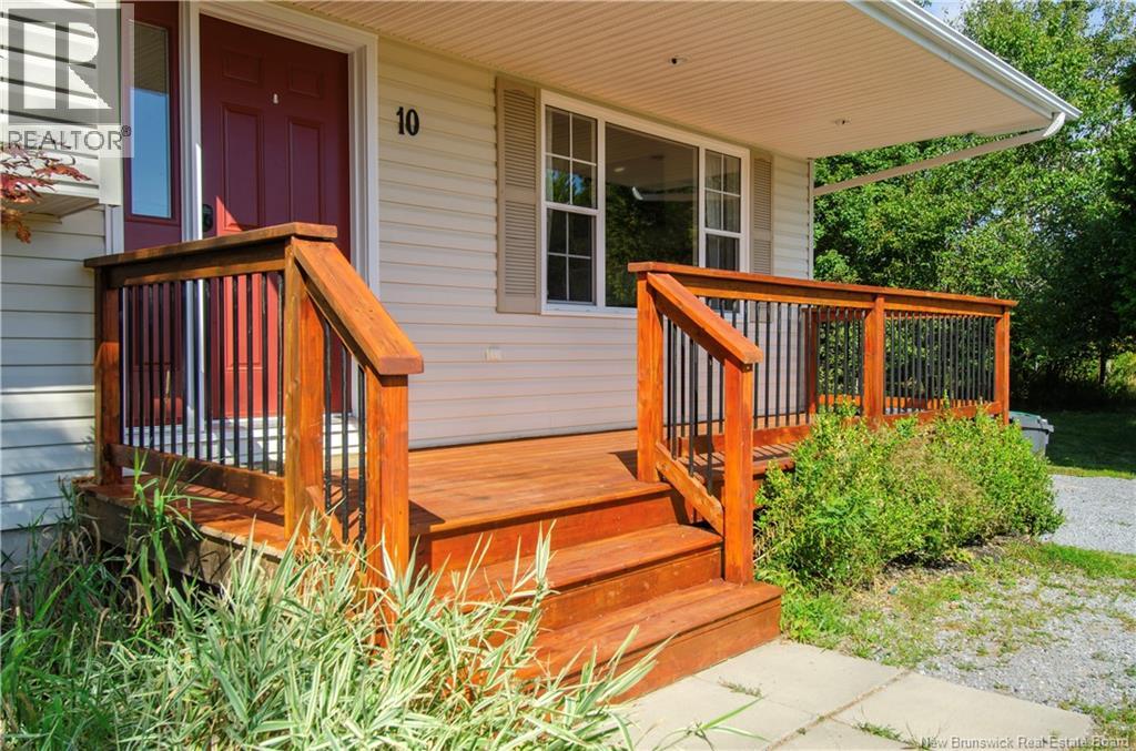 10 Chilkoot Court, Quispamsis, New Brunswick  E2E 6C2 - Photo 3 - NB125807