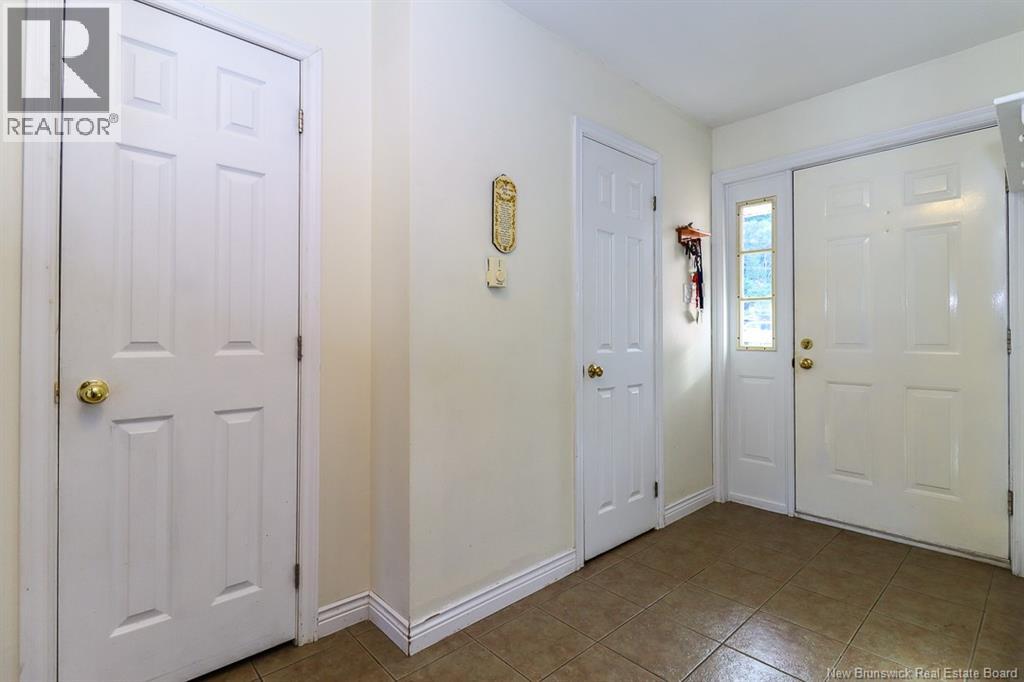 18 Driftwood Lane, Saint John, New Brunswick  E2M 5L4 - Photo 12 - NB126291