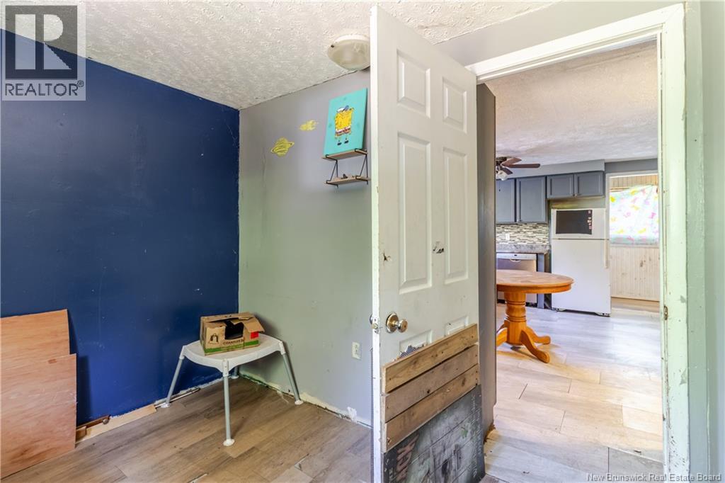100 Riverside Drive, Fredericton Junction, New Brunswick  E5L 1V7 - Photo 14 - NB126064