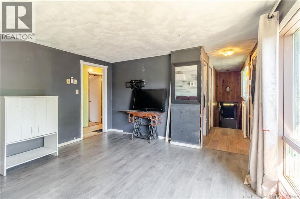 100 Riverside Drive, Fredericton Junction, New Brunswick  E5L 1V7 - Photo 15 - NB126064