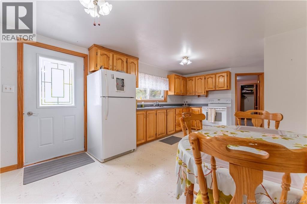 47 French Village Road, Blacks Harbour, New Brunswick  E5H 1G1 - Photo 11 - NB126411