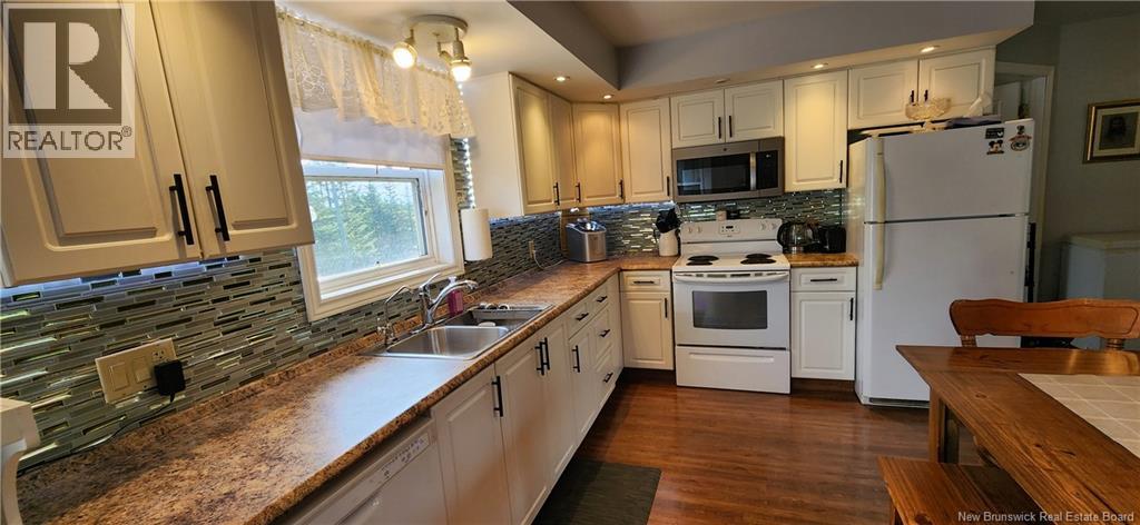 5 Sherwood Road, Prince Of Wales, New Brunswick  E5J 2K8 - Photo 12 - NB126477
