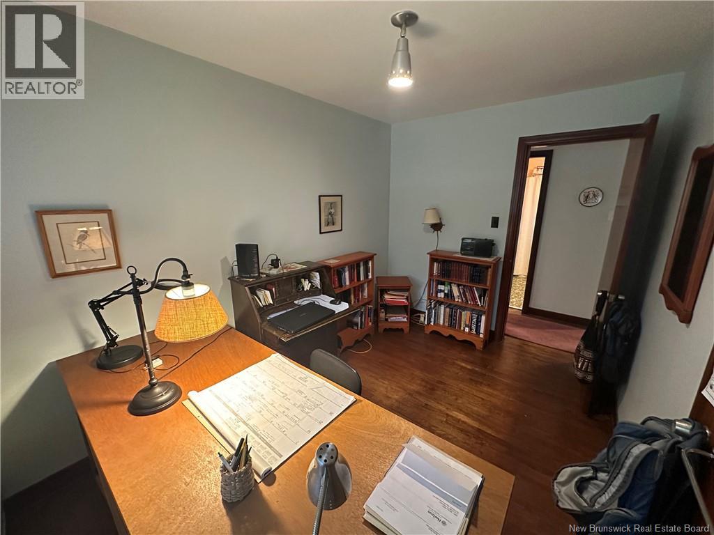 72 Elizabeth Parkway, Rothesay, New Brunswick  E2H 1E9 - Photo 21 - NB126111