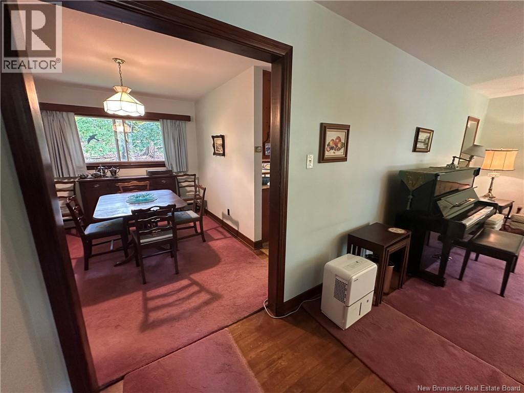 72 Elizabeth Parkway, Rothesay, New Brunswick  E2H 1E9 - Photo 7 - NB126111