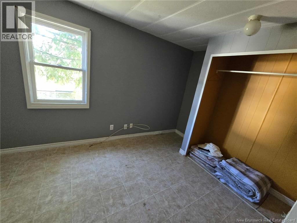 20 Edison Crescent, Saint John, New Brunswick  E2M 5X3 - Photo 7 - NB126569