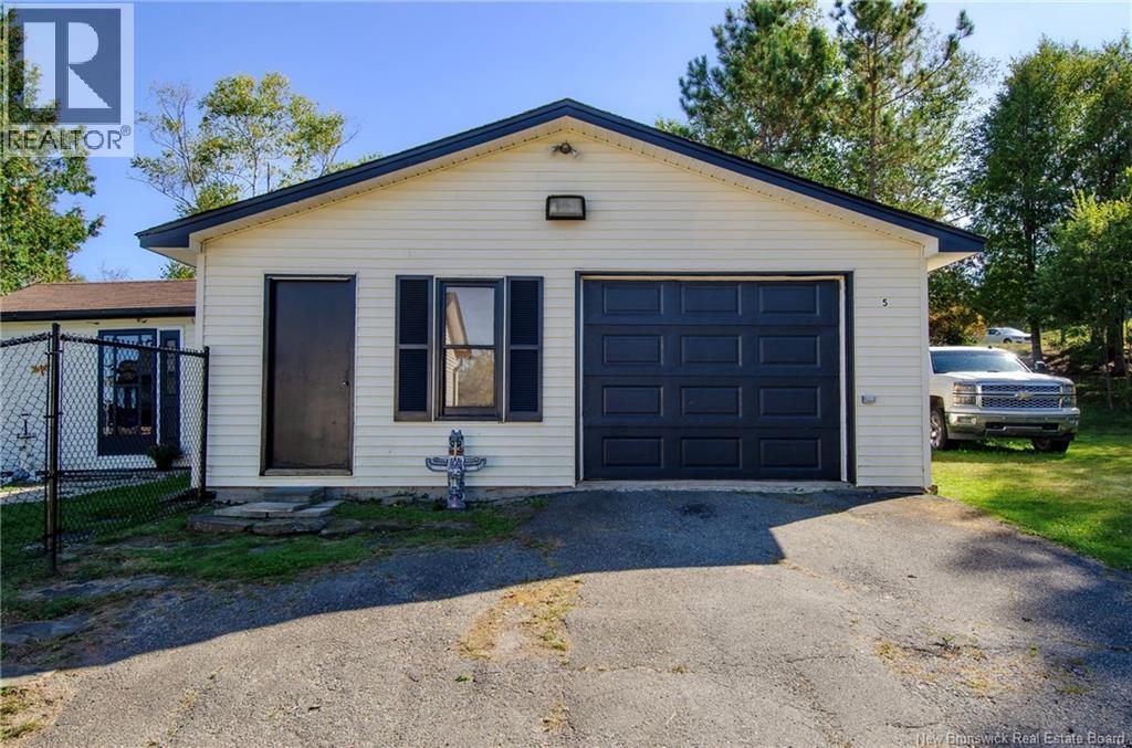5 Lacroix Drive, Grand Bay-Westfield, New Brunswick  E5K 3H7 - Photo 44 - NB126602