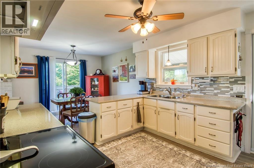 5 Lacroix Drive, Grand Bay-Westfield, New Brunswick  E5K 3H7 - Photo 5 - NB126602