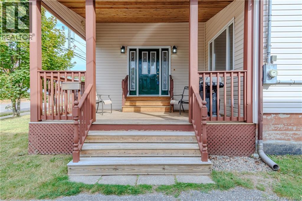 210 Molson Avenue, Saint John, New Brunswick  E2M 3J3 - Photo 3 - NB126684