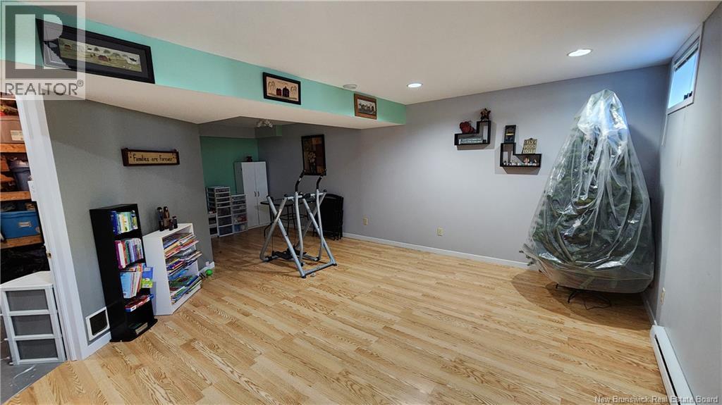 28 Meadowland Terrace, Saint John, New Brunswick  E2M 5S4 - Photo 35 - NB126751