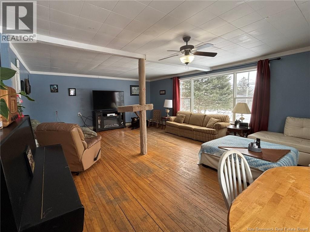 240 776 Route, Grand Manan, New Brunswick  E5G 1A5 - Photo 3 - NB126741