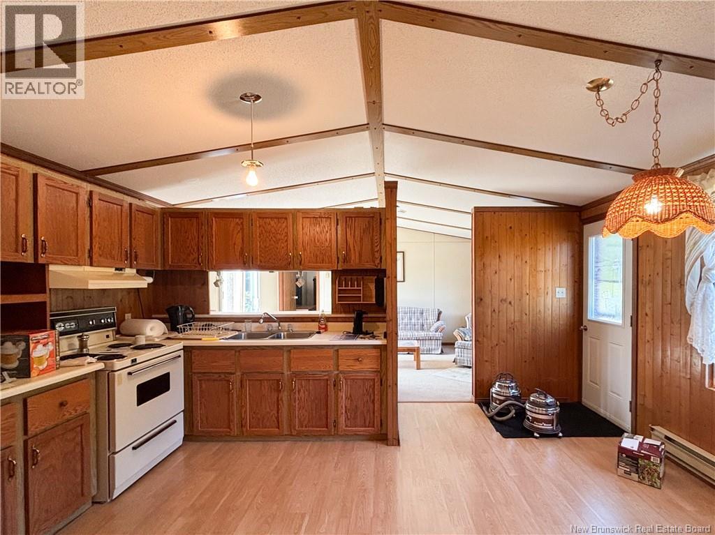 57 Millers Pond Road, Grand Manan, New Brunswick  E5G 2G9 - Photo 10 - NB126853