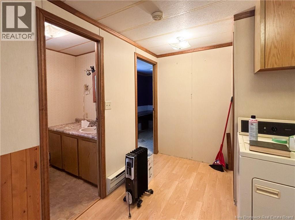 57 Millers Pond Road, Grand Manan, New Brunswick  E5G 2G9 - Photo 15 - NB126853