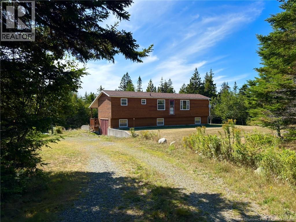 57 Millers Pond Road, Grand Manan, New Brunswick  E5G 2G9 - Photo 39 - NB126853