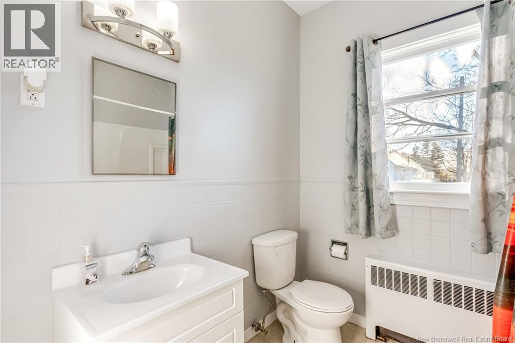 387 Fundy, Saint John, New Brunswick E2M 2R5 - Photo 24 - NB127393