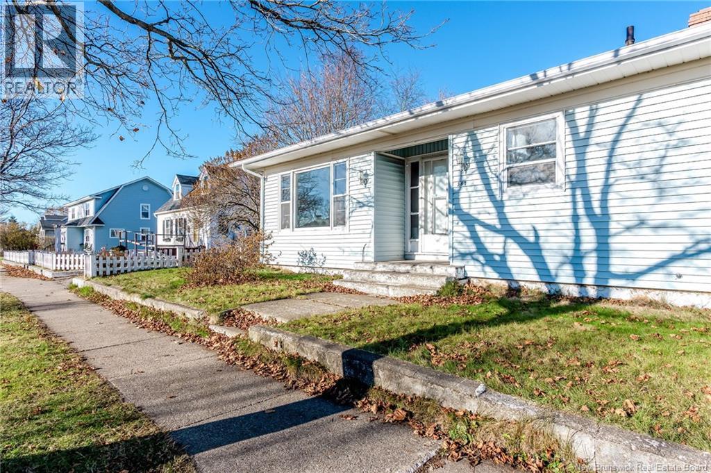 387 Fundy, Saint John, New Brunswick E2M 2R5 - Photo 47 - NB127393