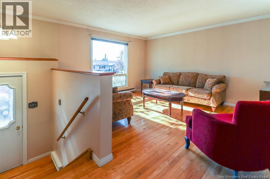 74 Birchwood Place, Saint John, New Brunswick  E2M 5G5 - Photo 11 - NB127972