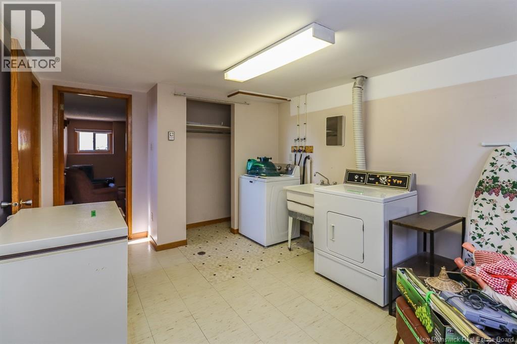 74 Birchwood Place, Saint John, New Brunswick  E2M 5G5 - Photo 39 - NB127972