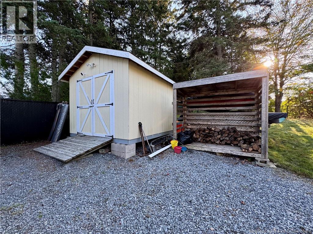 4 Country Crescent, Quispamsis, New Brunswick  E2E 1T1 - Photo 10 - NB127948