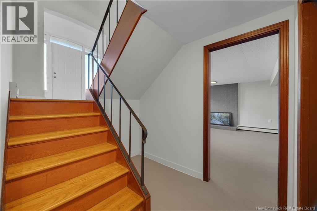 74 Elizabeth Parkway, Rothesay, New Brunswick  E2H 1E9 - Photo 21 - NB128008