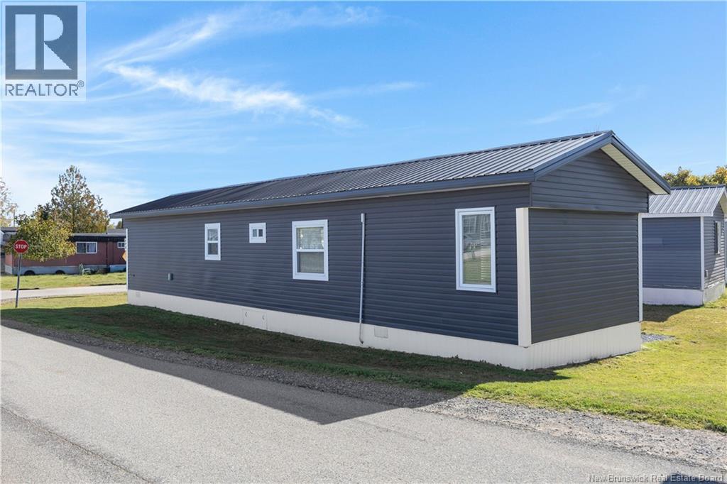 30 Violet Street, Saint John, New Brunswick  E2M 5N2 - Photo 20 - NB128303