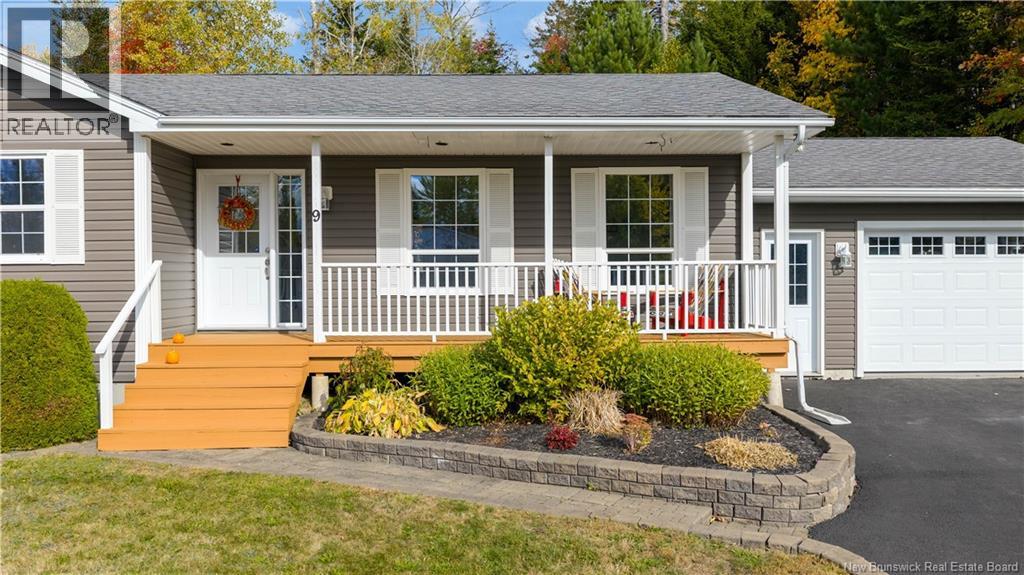 9 Crystal Court, Grand Bay-Westfield, New Brunswick  E5K 2C1 - Photo 3 - NB128223