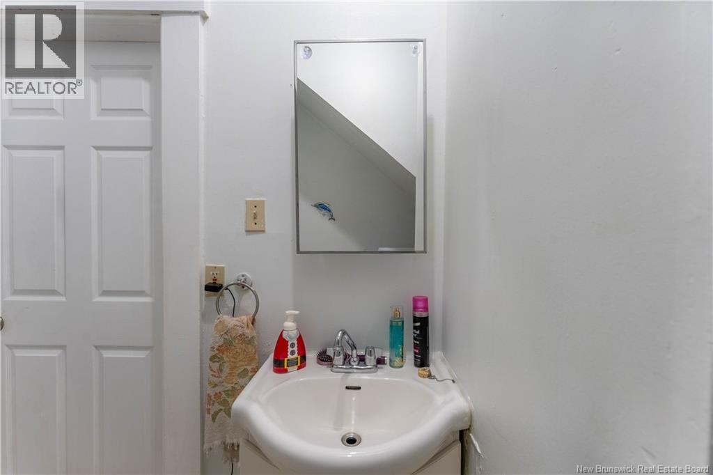 15 Veazey Street, St. Stephen, New Brunswick  E3L 2E8 - Photo 20 - NB129240