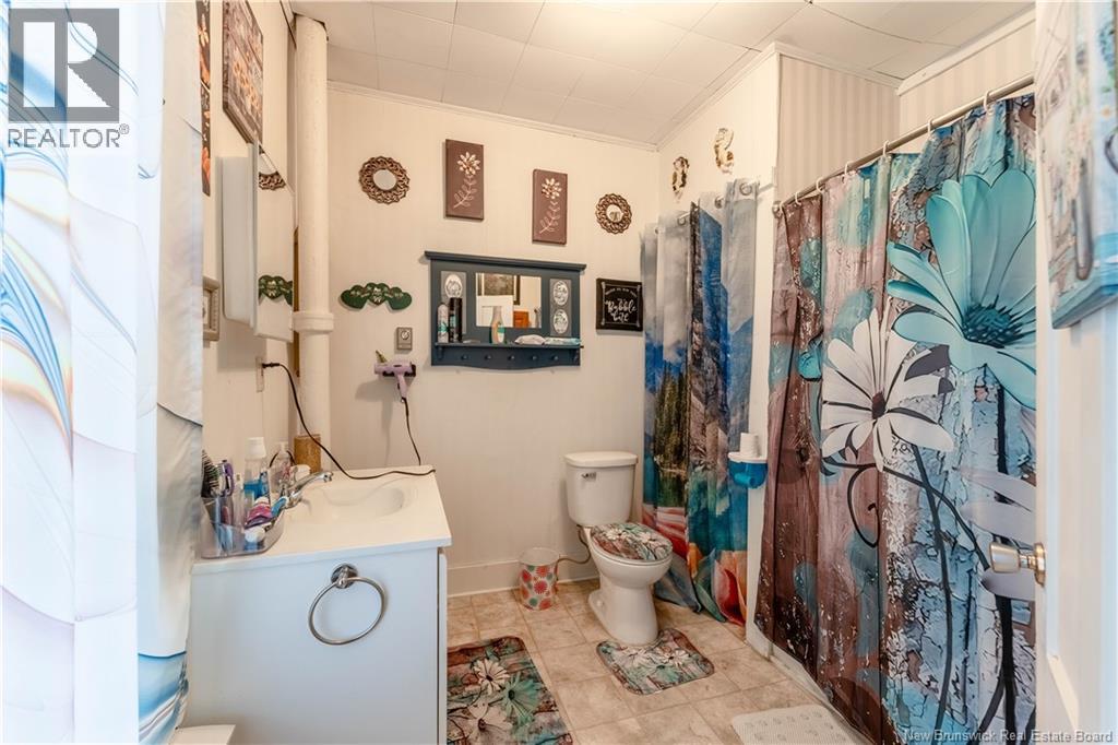 15 Veazey Street, St. Stephen, New Brunswick  E3L 2E8 - Photo 28 - NB129240
