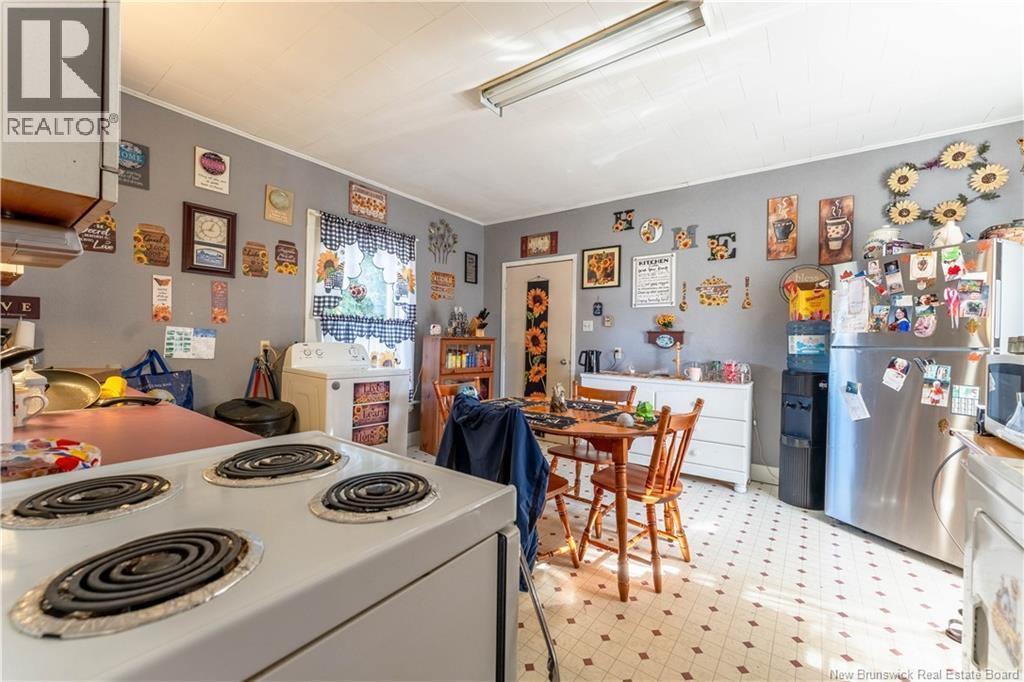 15 Veazey Street, St. Stephen, New Brunswick  E3L 2E8 - Photo 41 - NB129240
