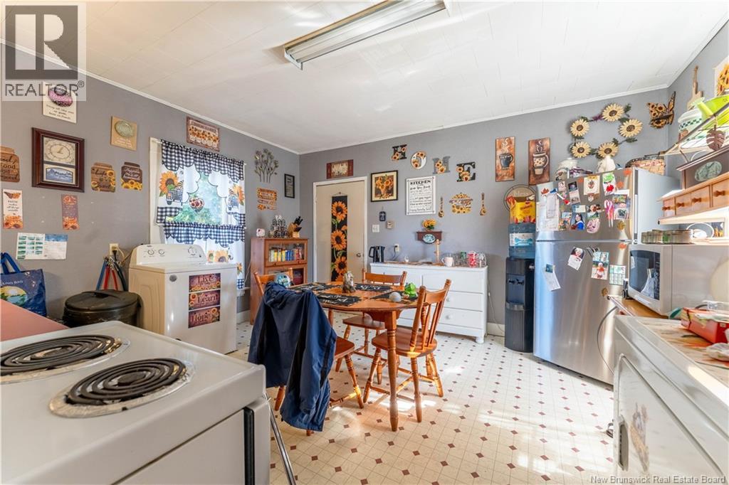 15 Veazey Street, St. Stephen, New Brunswick  E3L 2E8 - Photo 42 - NB129240