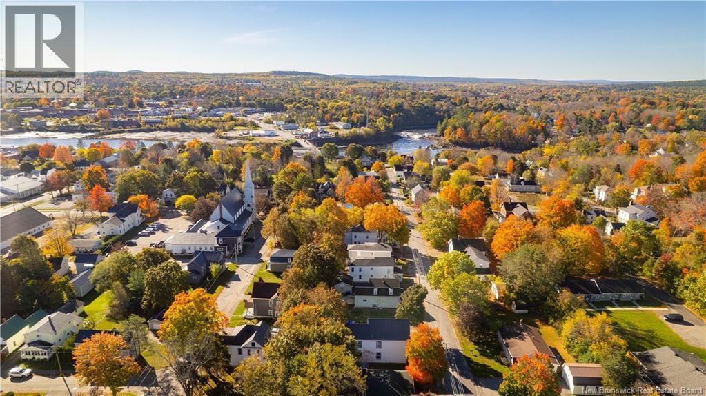 15 Veazey Street, St. Stephen, New Brunswick  E3L 2E8 - Photo 47 - NB129240