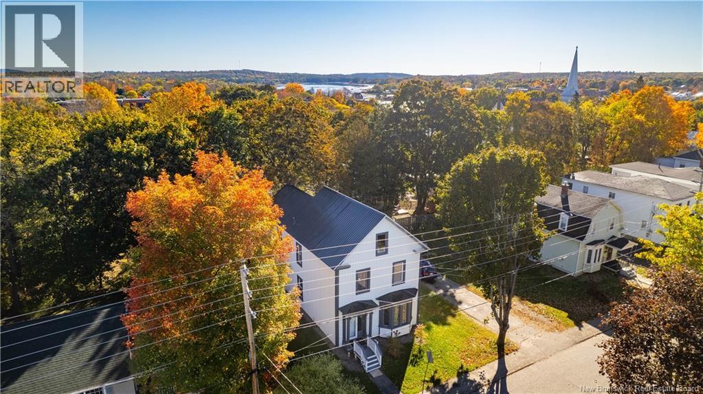 15 Veazey Street, St. Stephen, New Brunswick  E3L 2E8 - Photo 48 - NB129240