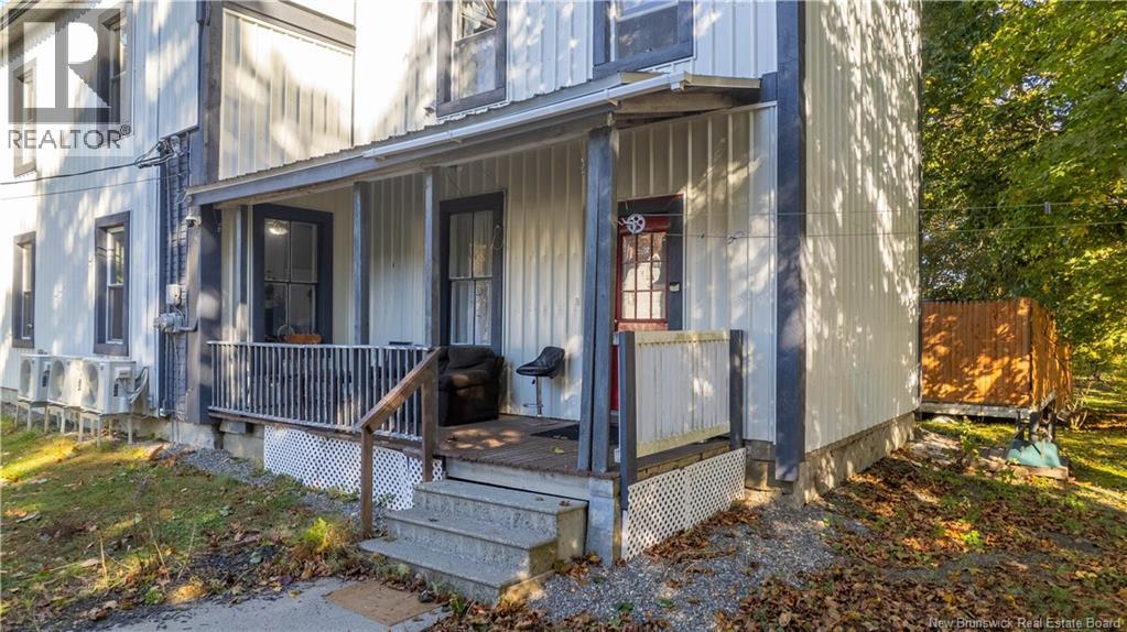 15 Veazey Street, St. Stephen, New Brunswick  E3L 2E8 - Photo 6 - NB129240
