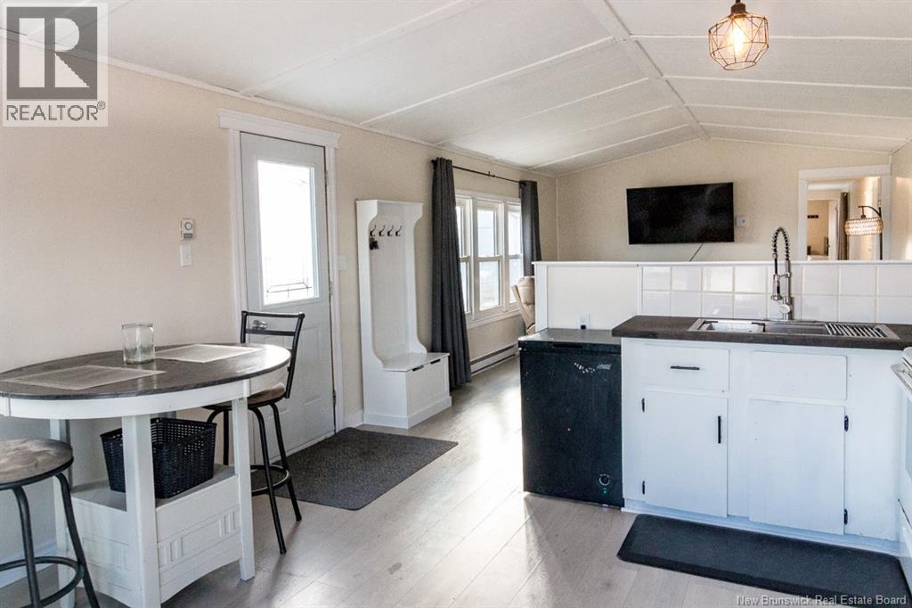 10 Nouwens Drive, Saint John, New Brunswick  E2M 1P1 - Photo 5 - NB129131