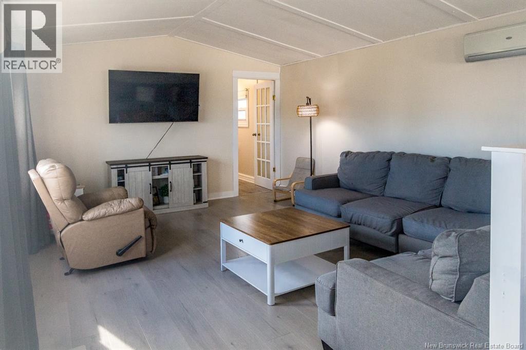 10 Nouwens Drive, Saint John, New Brunswick  E2M 1P1 - Photo 7 - NB129131