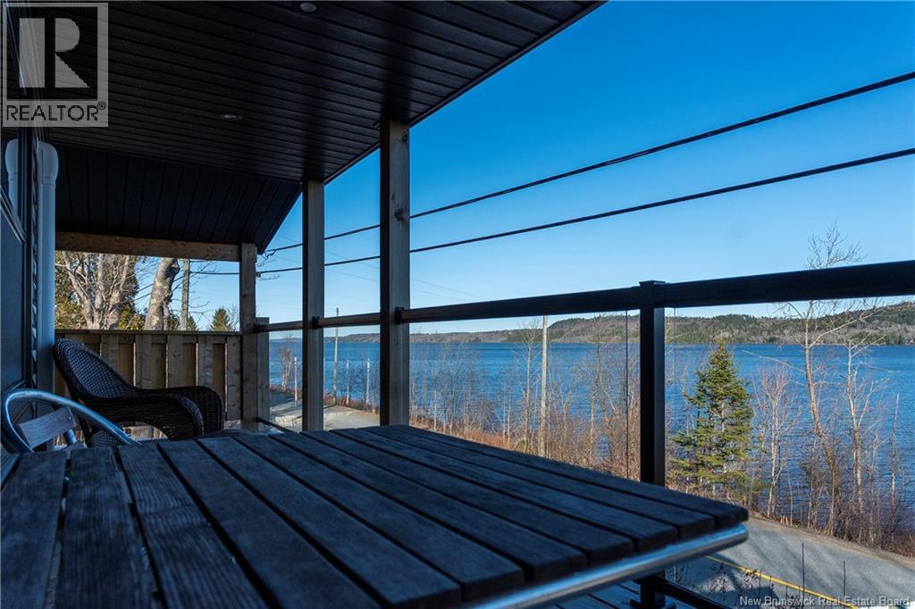 8980 Route 102, Grand Bay-Westfield, New Brunswick  E2M 7B6 - Photo 3 - NB129412