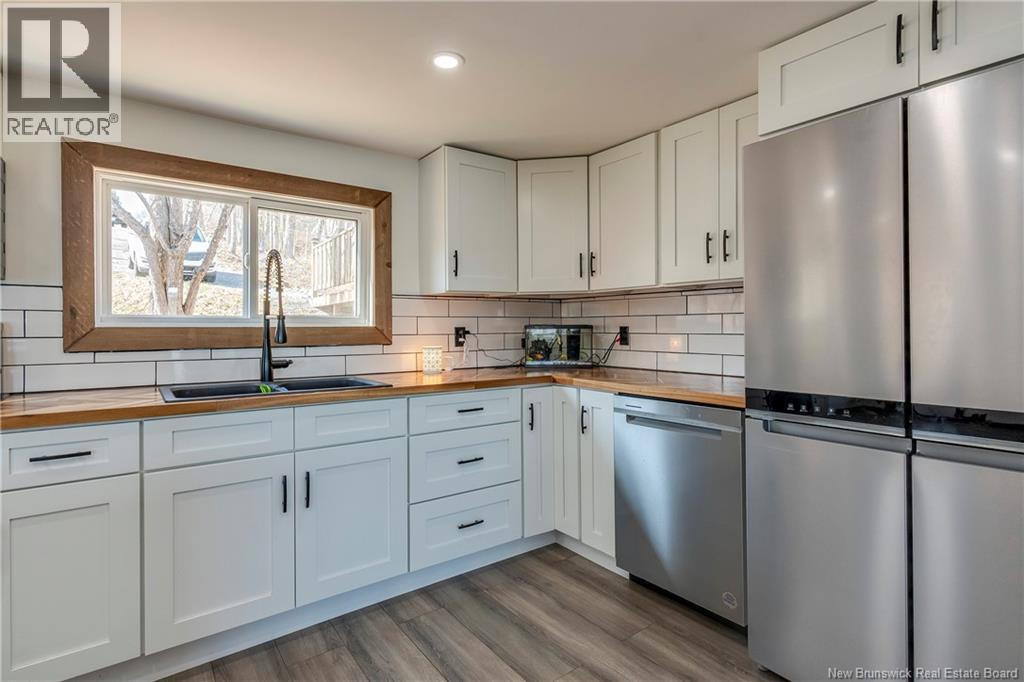 8980 Route 102, Grand Bay-Westfield, New Brunswick  E2M 7B6 - Photo 7 - NB129412