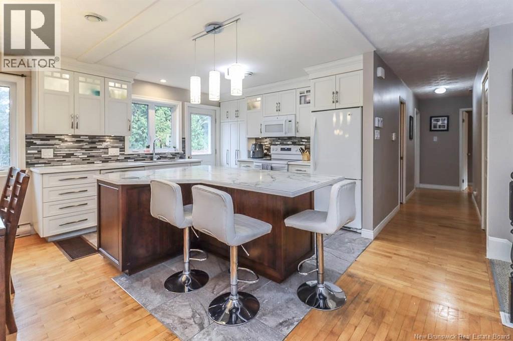 8 Parkwood Drive, Quispamsis, New Brunswick E2E 1P3 - Photo 6 - NB129808