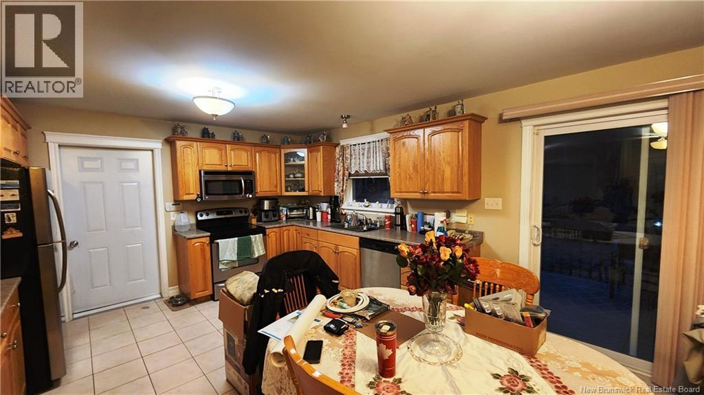 890 Hillcrest Road, Saint John, New Brunswick  E2E 2B2 - Photo 14 - NB129902