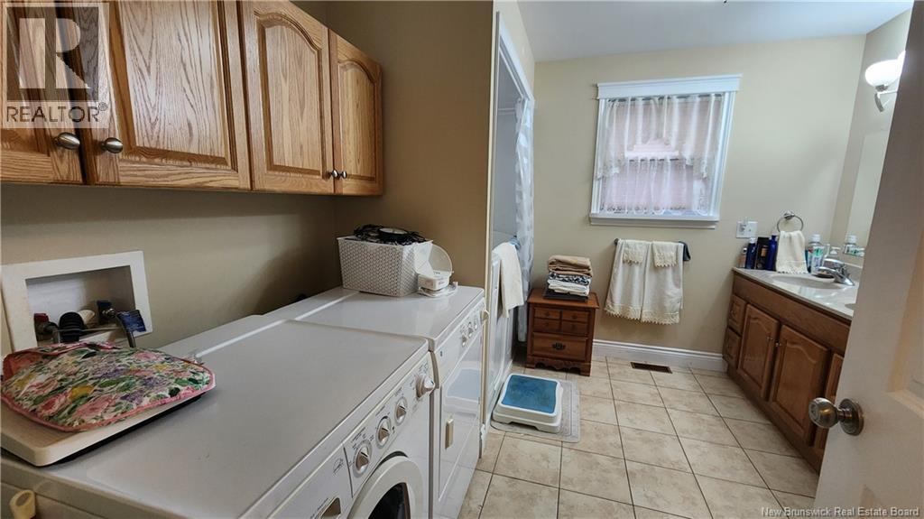 890 Hillcrest Road, Saint John, New Brunswick  E2E 2B2 - Photo 18 - NB129902