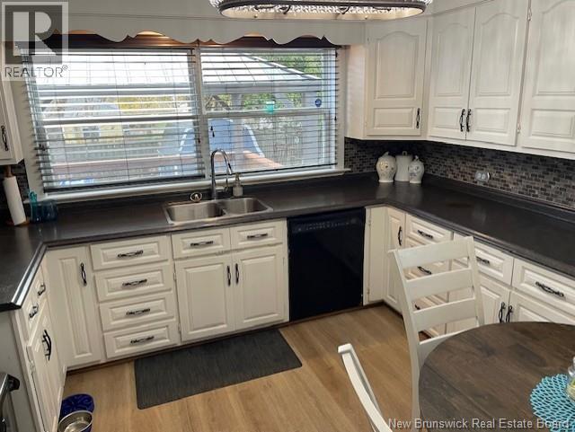 442 Windsor Street, Saint John, New Brunswick  E2M 2Z5 - Photo 4 - NB129466