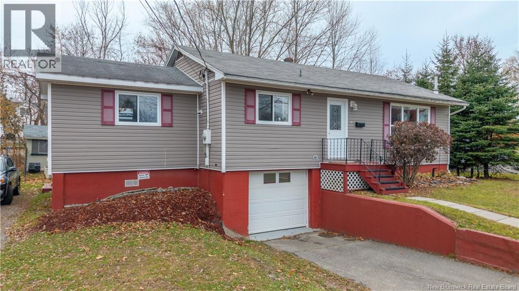 18 School Street, St. Stephen, New Brunswick  E3L 2N6 - Photo 3 - NB129929